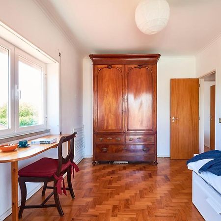 Bright Apartment With Garden In กาชไกช์ ภายนอก รูปภาพ