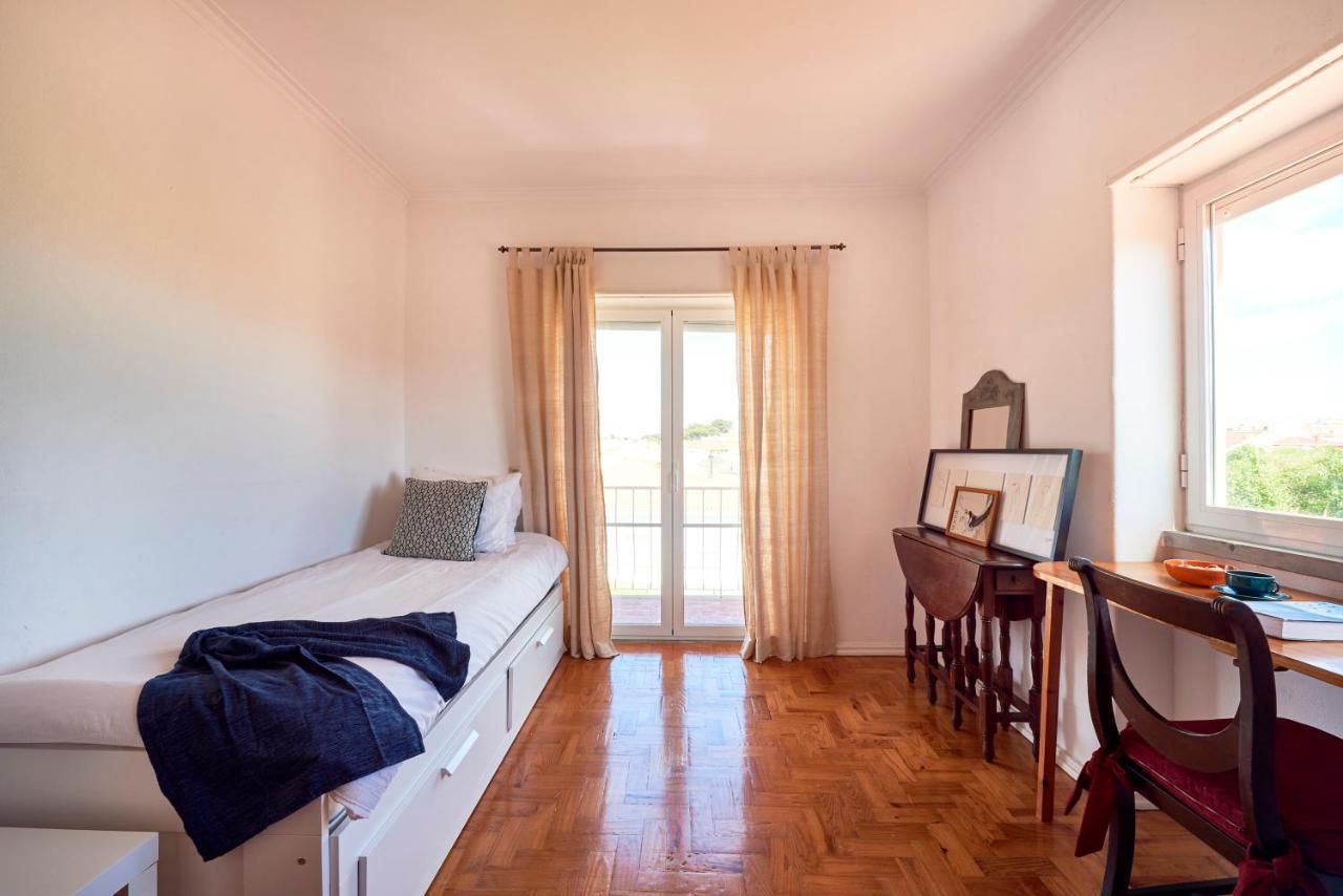 Bright Apartment With Garden In กาชไกช์ ภายนอก รูปภาพ