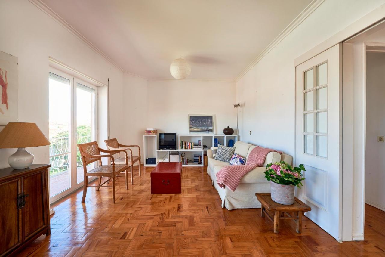 Bright Apartment With Garden In กาชไกช์ ภายนอก รูปภาพ