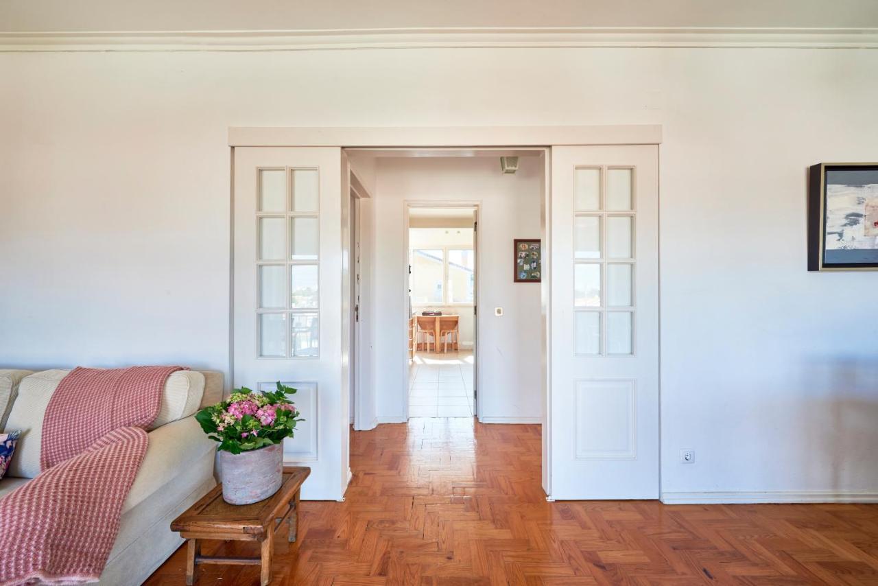 Bright Apartment With Garden In กาชไกช์ ภายนอก รูปภาพ