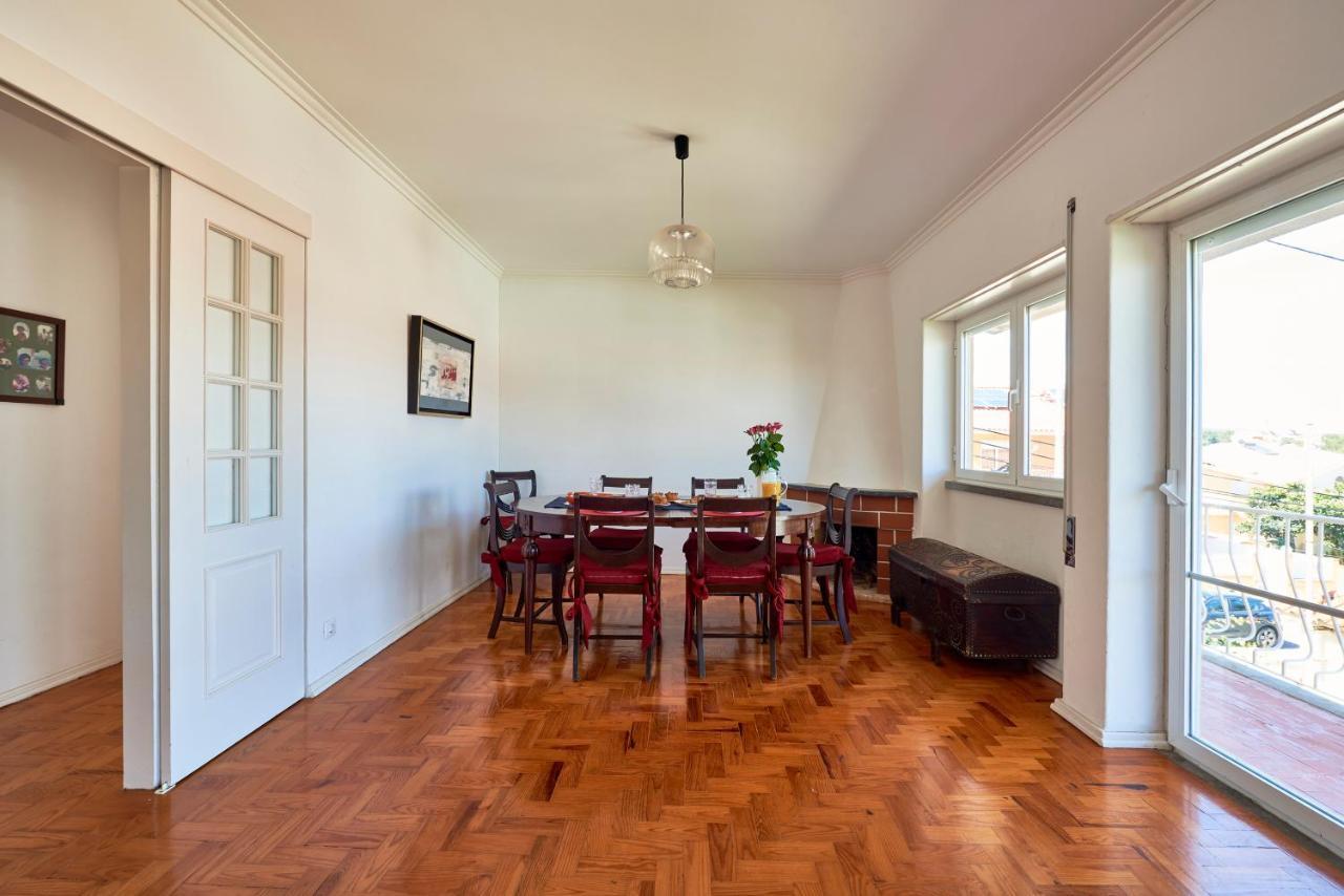 Bright Apartment With Garden In กาชไกช์ ภายนอก รูปภาพ