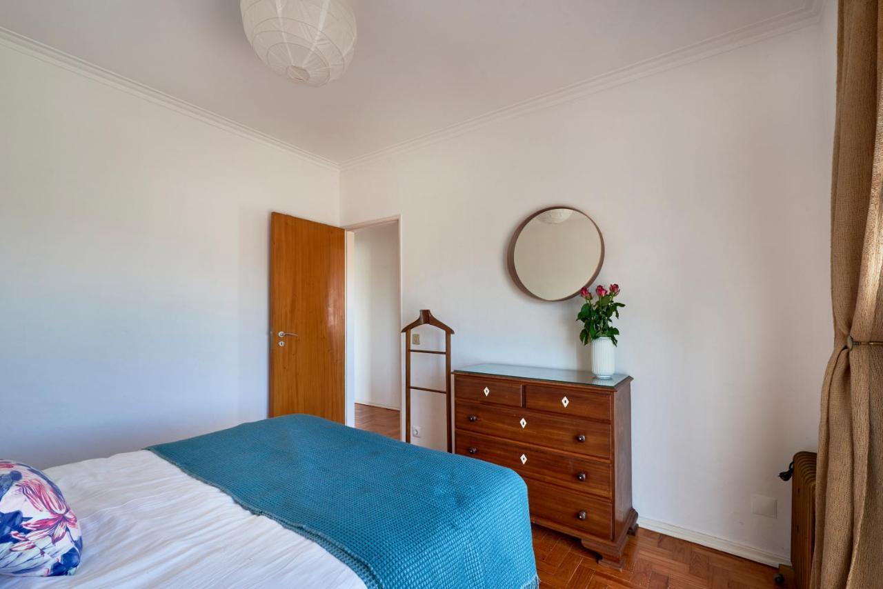 Bright Apartment With Garden In กาชไกช์ ภายนอก รูปภาพ